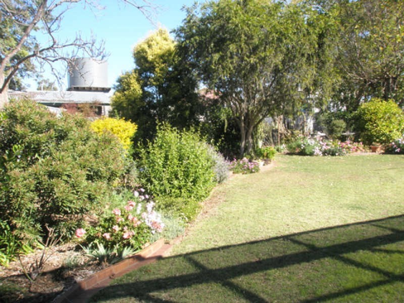 24 Bailey, Pittsworth QLD 4356