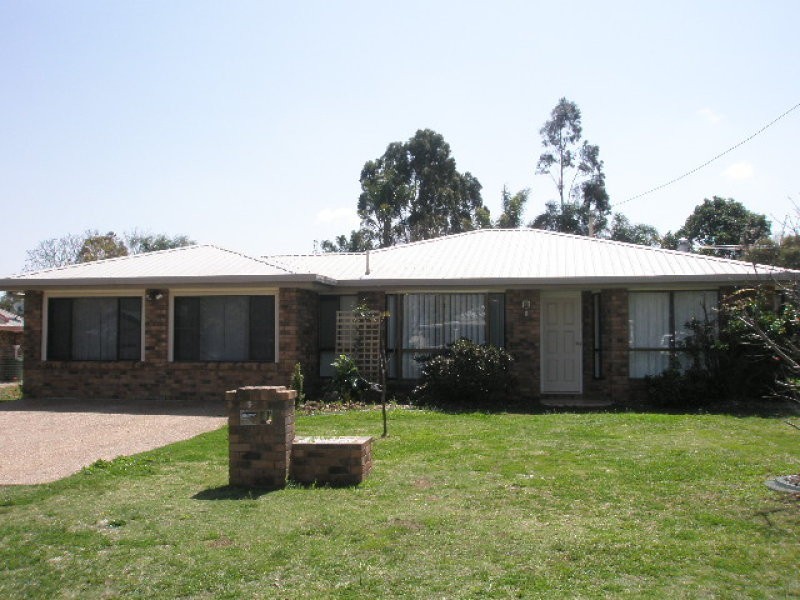 9 Lillian, Pittsworth QLD 4356