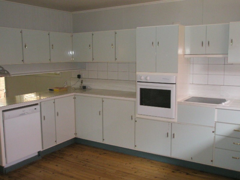 7 Holmes, Pittsworth QLD 4356