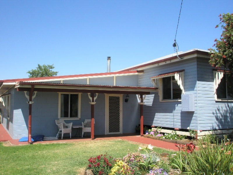 39 Main, Pittsworth QLD 4356