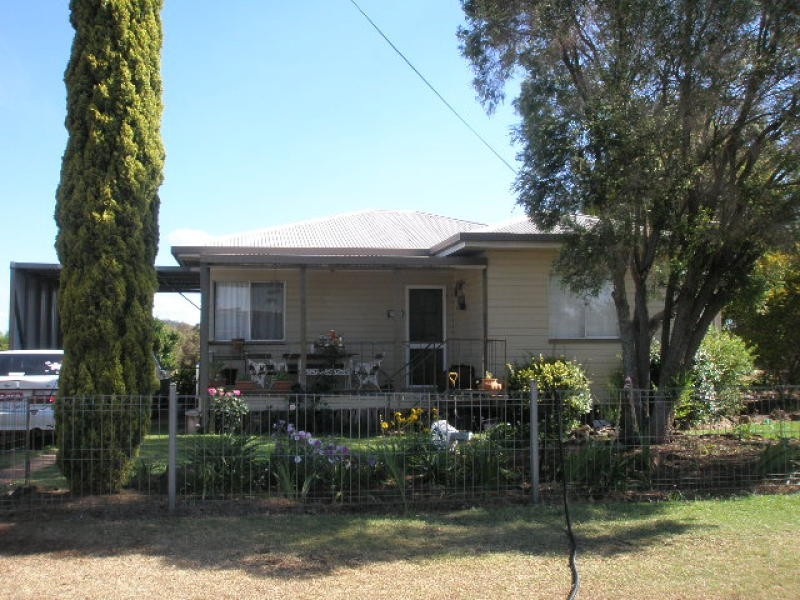 35 Main, Pittsworth QLD 4356