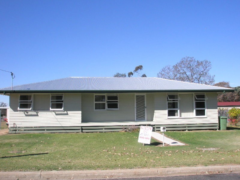 6 George, Millmerran QLD 4357