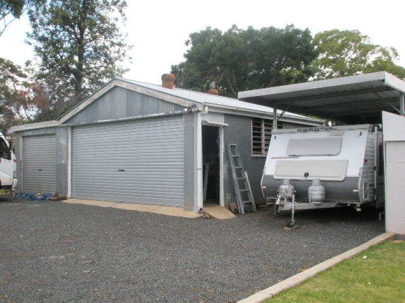 22 Bayley, Pittsworth QLD 4356