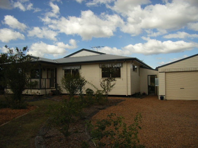 28 Perham, Pittsworth QLD 4356
