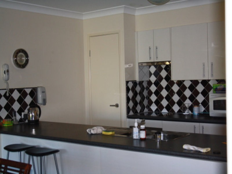 10 Frizzell, Southbrook QLD 4363