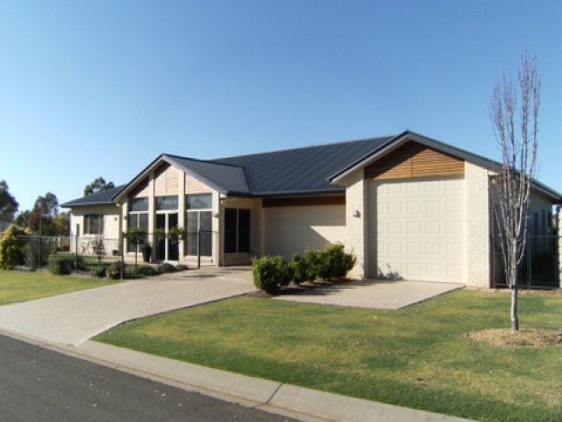 1 Sullivan, Pittsworth QLD 4356