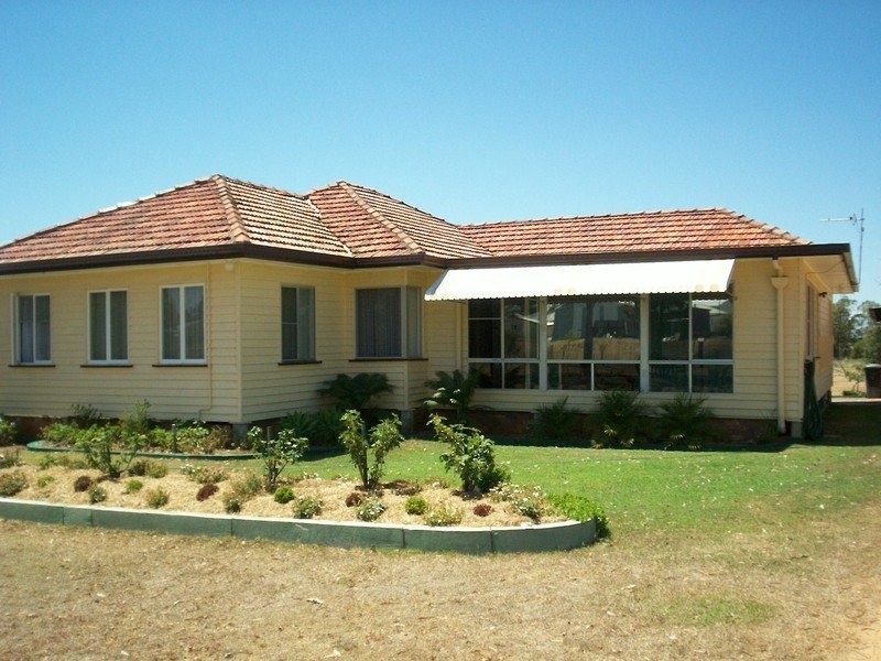 102 Campbell, Millmerran QLD 4357