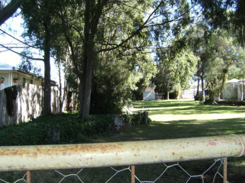 1 Felton Road, Southbrook QLD 4363