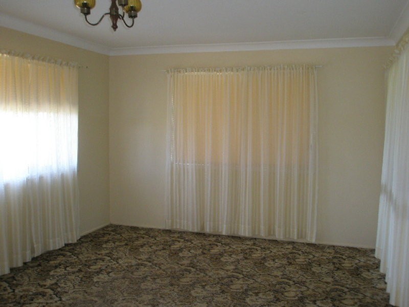 65 Hadley Street, Pittsworth QLD 4356