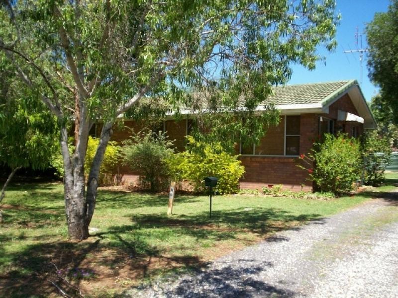 9 Aster Street, Pittsworth QLD 4356