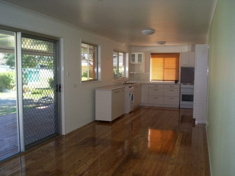 9 Aster Street, Pittsworth QLD 4356