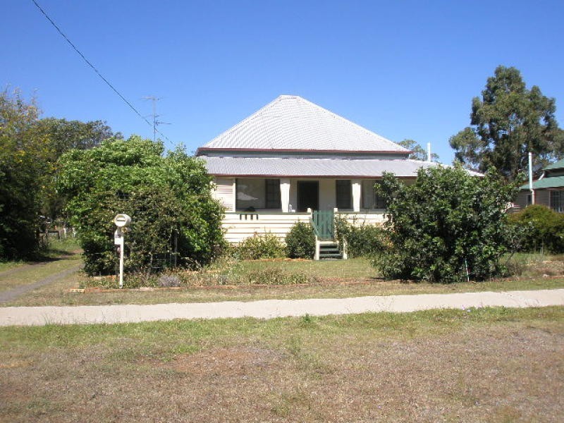 44 Murray Street, Pittsworth QLD 4356