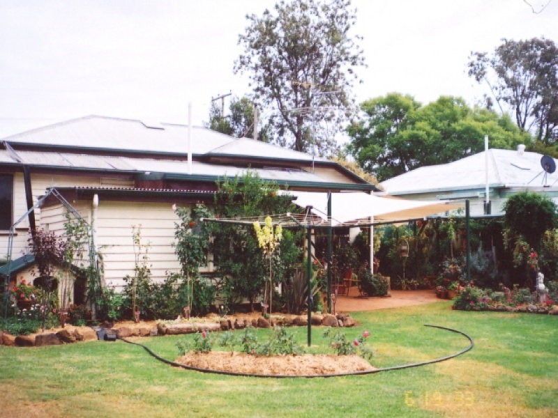 28 Briggs Street, Pittsworth QLD 4356