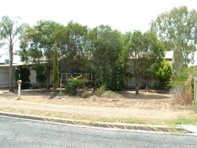 6 Gillespie Street, Millmerran QLD 4357