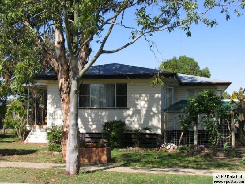 18 Allport Street, Pittsworth QLD 4356
