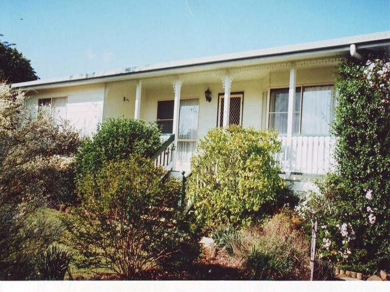 16 Frizzell Street, Southbrook QLD 4363