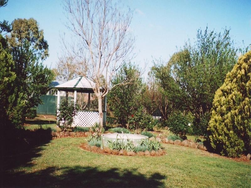 16 Frizzell Street, Southbrook QLD 4363