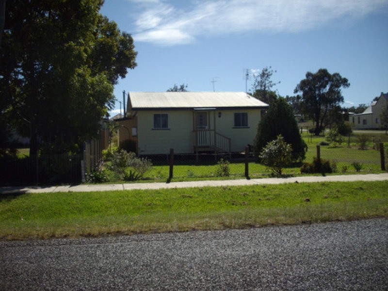 92 O’Shea Avenue, Southbrook QLD 4363