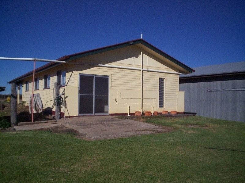 2 Murlaggan Road, Pittsworth QLD 4356