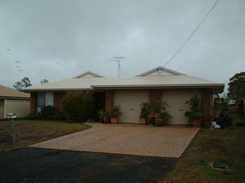 15 Perham Street, Pittsworth QLD 4356