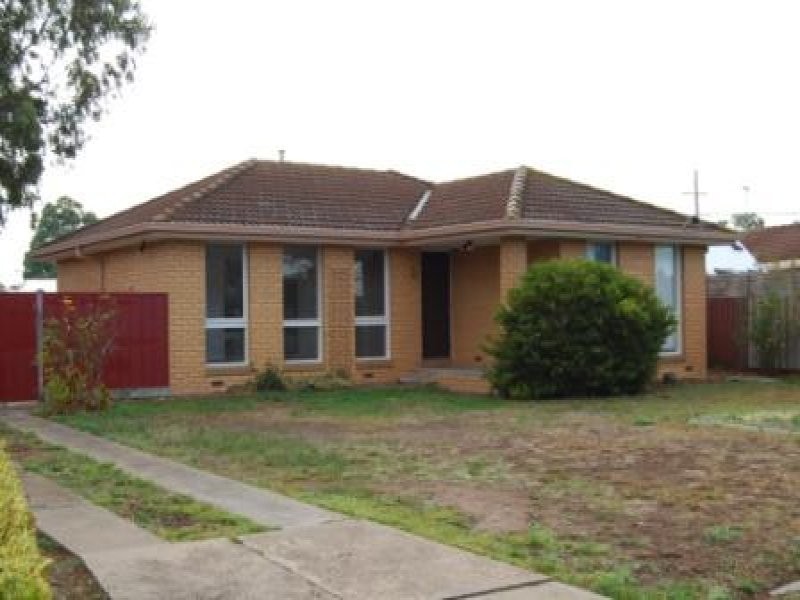 10 Denise Court, Lara VIC 3212