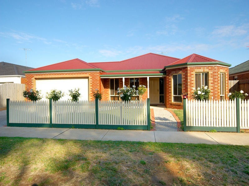 13 Betty Court, Lara VIC 3212