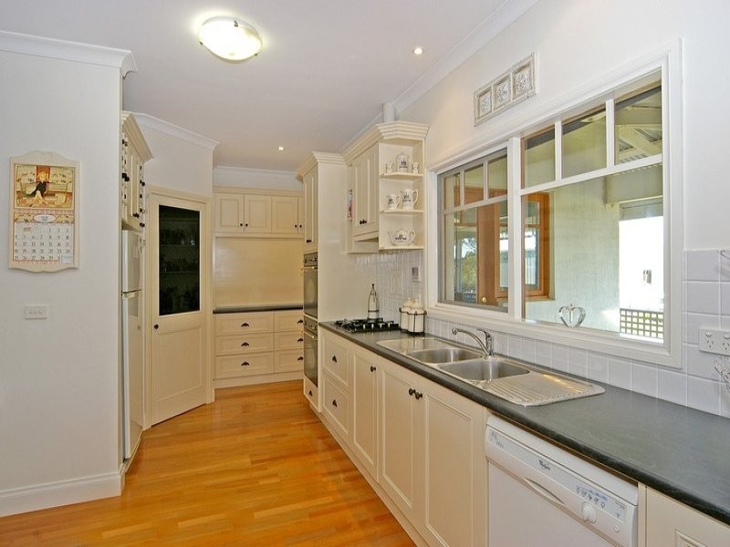 37 Thomas Road, Lara VIC 3212