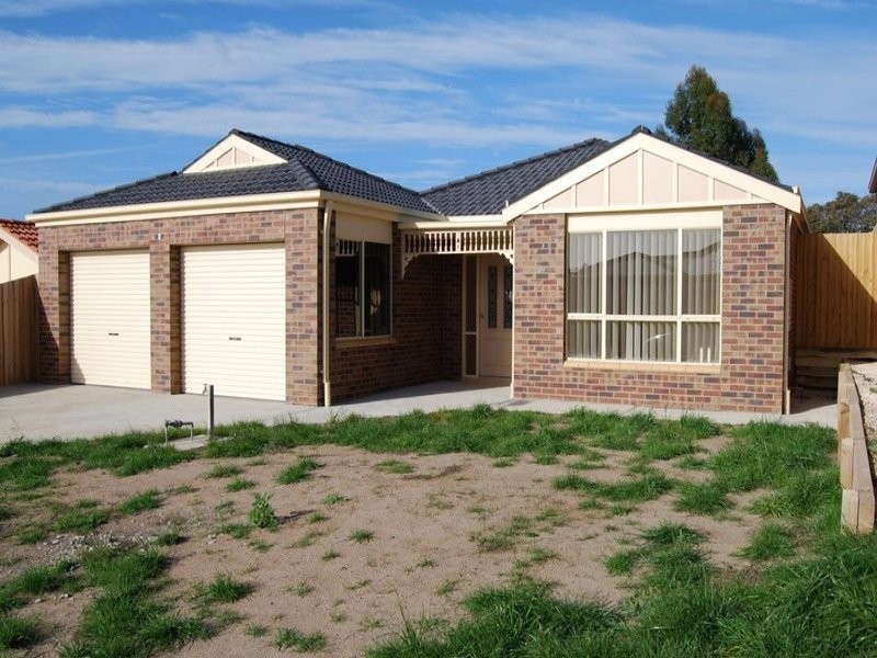 4 Hailar Lane, Lara VIC 3212