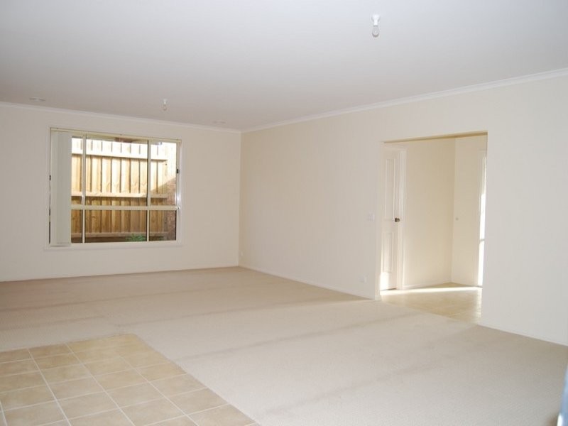 4 Hailar Lane, Lara VIC 3212