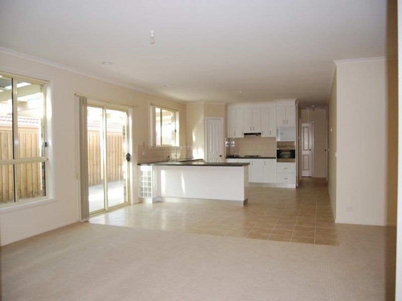 4 Hailar Lane, Lara VIC 3212