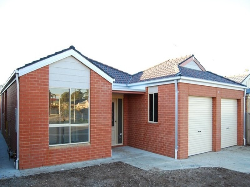 9 Hailar Lane, Lara VIC 3212