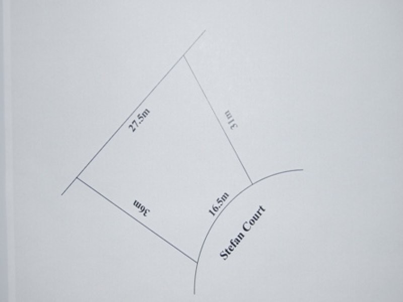 15 Stefan Court, Lara VIC 3212