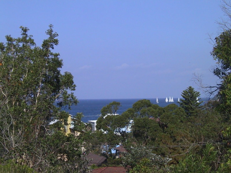 18 Beryl Boulevarde, Pearl Beach NSW 2256