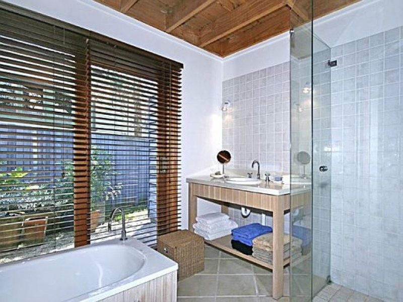 2A Tourmaline Avenue, Pearl Beach NSW 2256