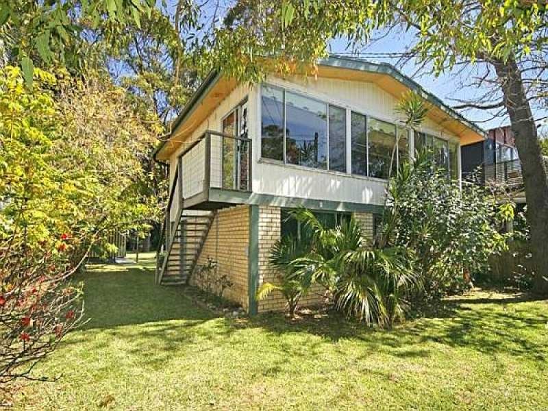 2 Pearl Parade, Pearl Beach NSW 2256