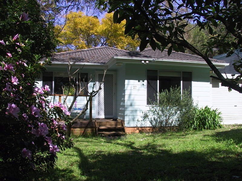 27 Beryl Boulevarde, Pearl Beach NSW 2256