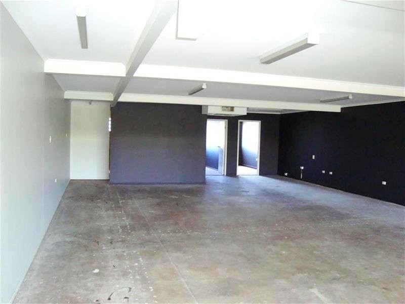 2/135A Queen Street, Cleveland QLD 4163