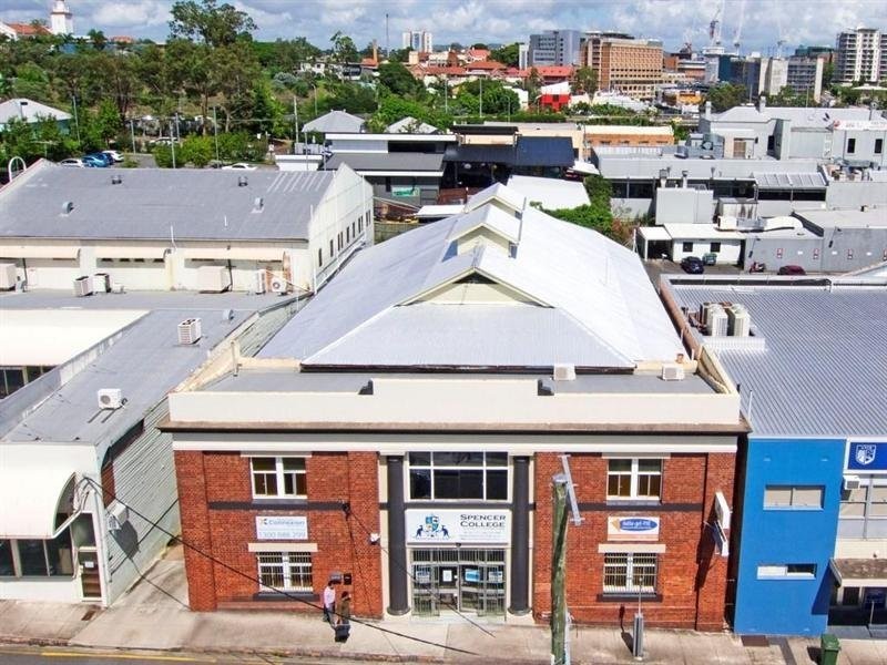 5 Hubert Street, Woolloongabba QLD 4102