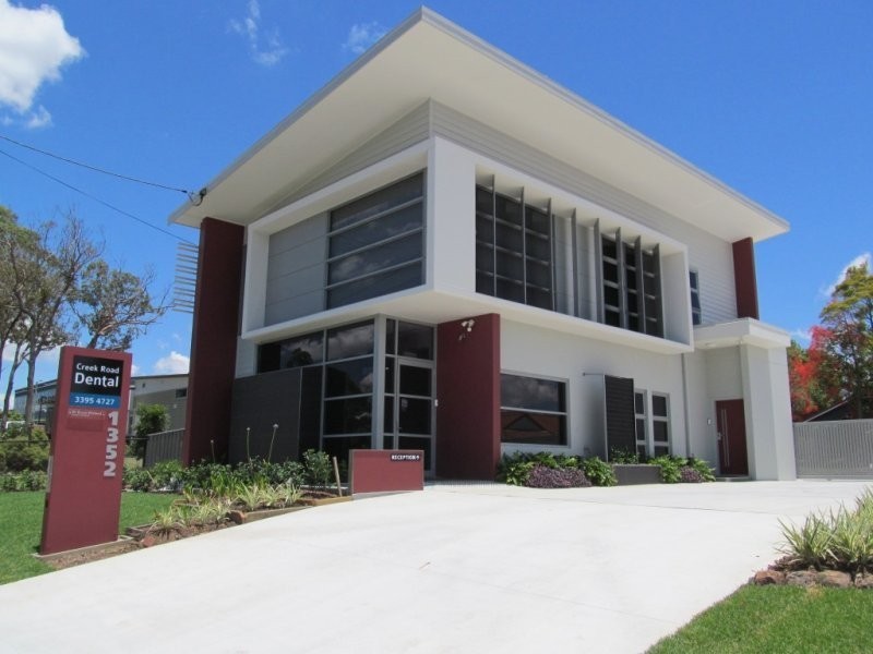 1352 Creek Road, Carina QLD 4152