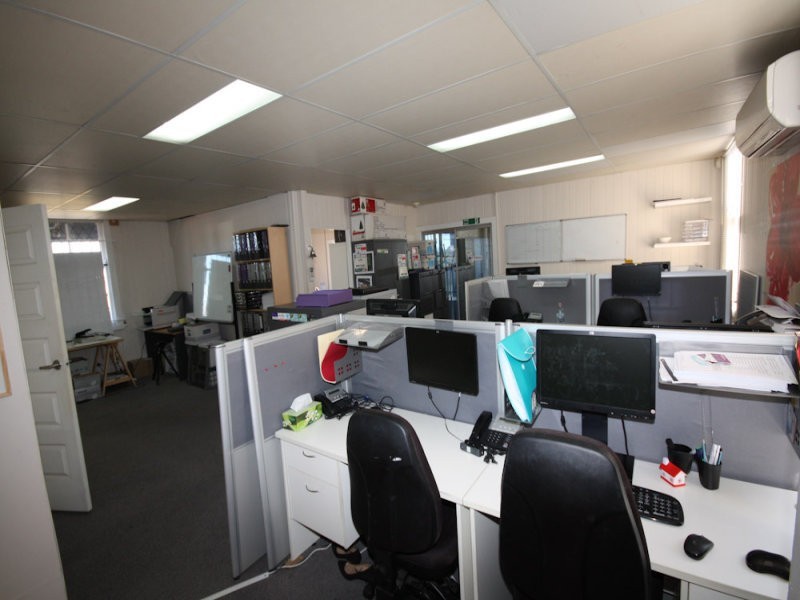 520 Old Cleveland Road, Camp Hill QLD 4152