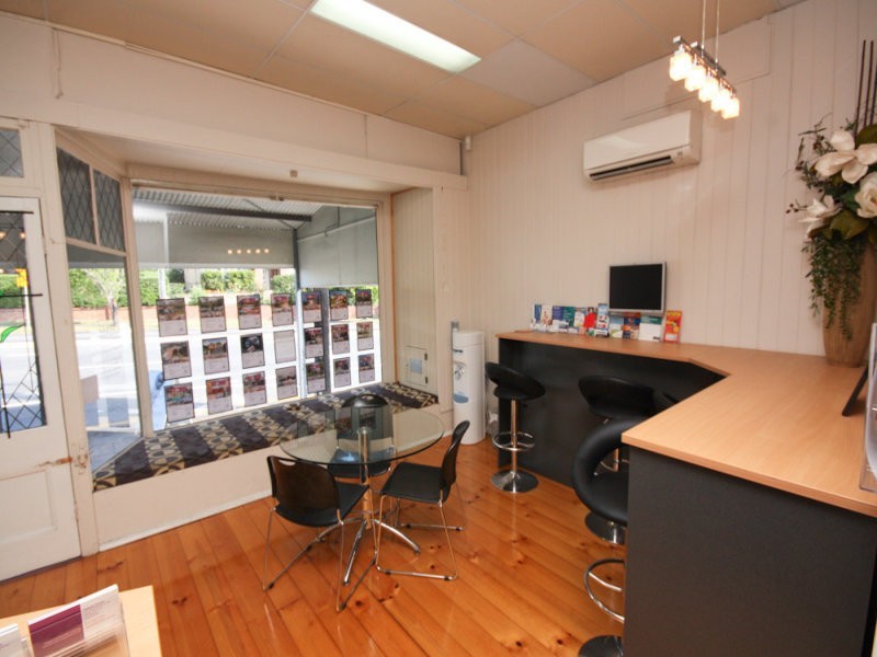 520 Old Cleveland Road, Camp Hill QLD 4152