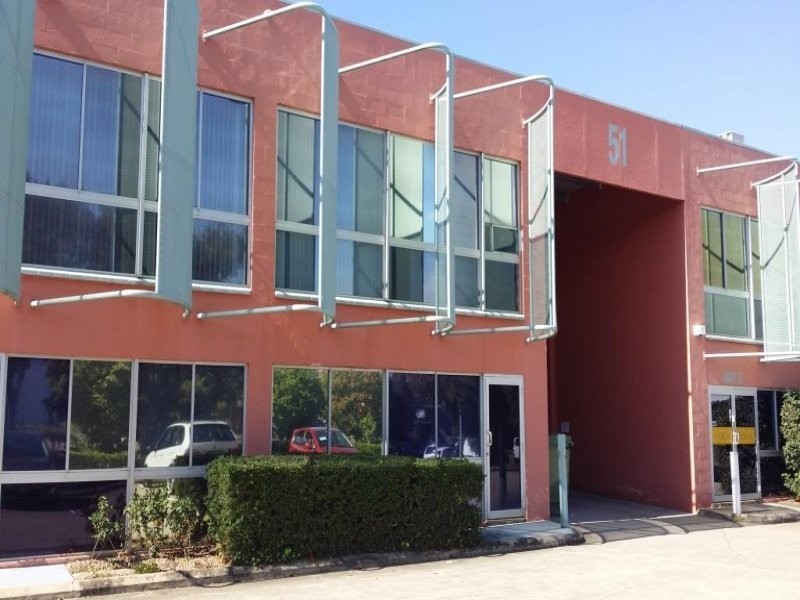 Unit 2 / 51 Secam Street, Mansfield QLD 4122