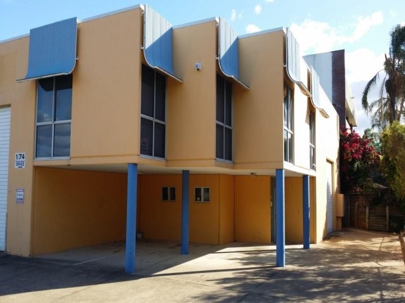 Unit 1 / 74 Secam Street, Mansfield QLD 4122