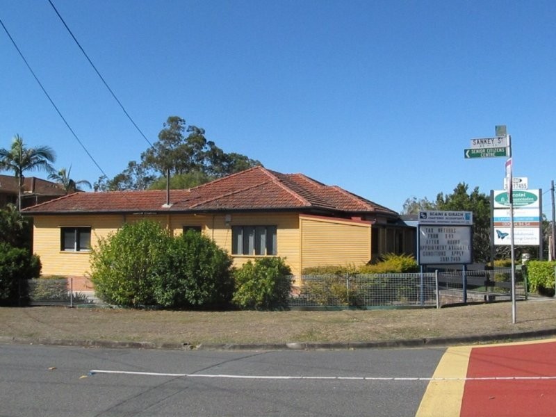 A & B / 880 Old Cleveland Road, Carina QLD 4152