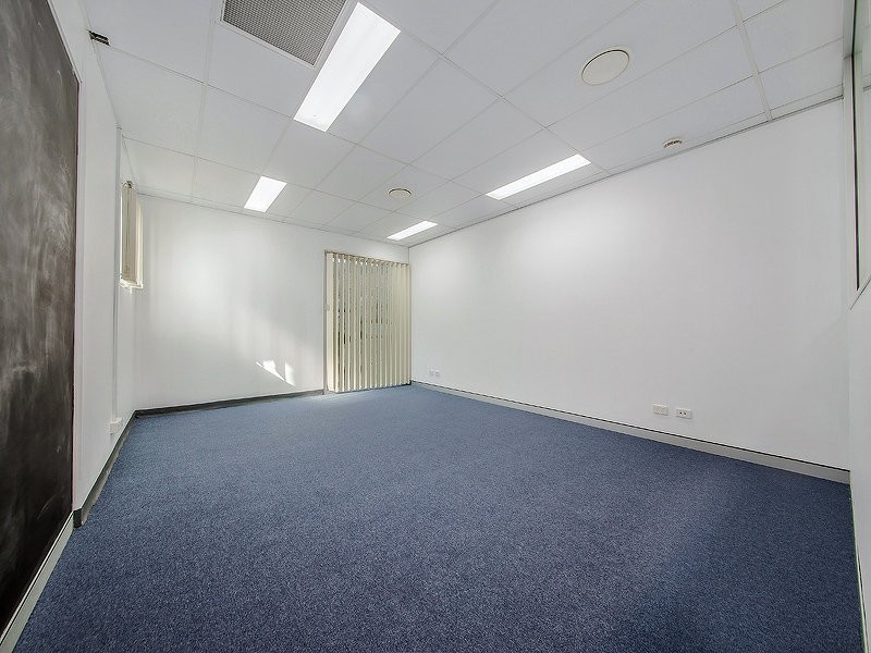 Unit 3c / 20 Smallwood Place, Murarrie QLD 4172