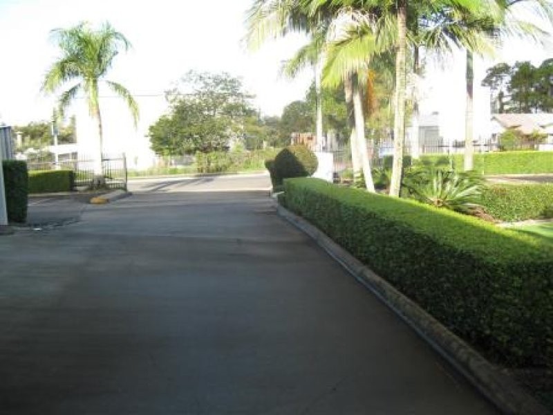 4/135 Ingleston Road, Wakerley QLD 4154