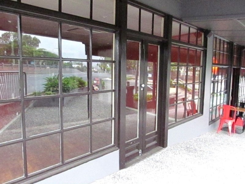 575 Logan Road, Greenslopes QLD 4120