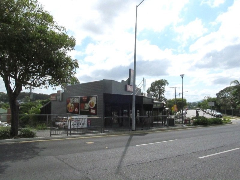 575 Logan Road, Greenslopes QLD 4120