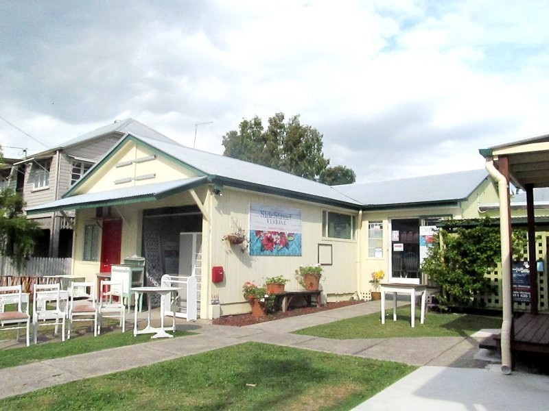 5B/85 Riding Road, Hawthorne QLD 4171