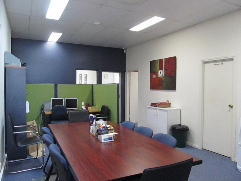 47-55 Old Cleveland Road, Greenslopes QLD 4120